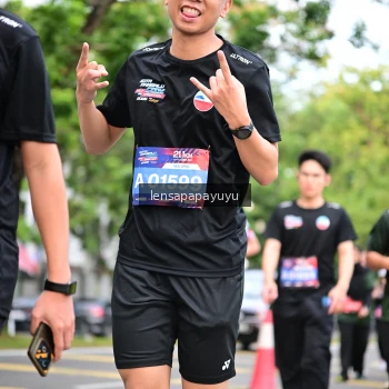 Runner Photo 4161684