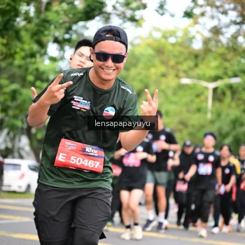 Runner Photo 4161685