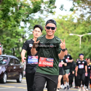 Runner Photo 4161686
