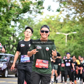 Runner Photo 4161688