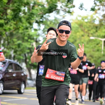 Runner Photo 4161689