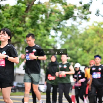 Runner Photo 4161692
