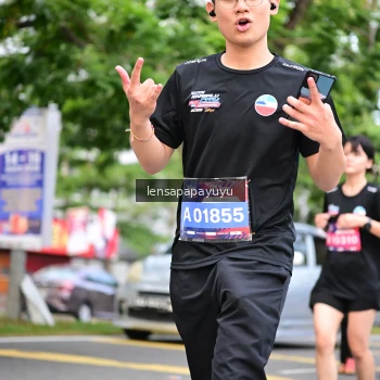 Runner Photo 4161693