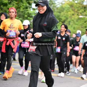 Runner Photo 4161697