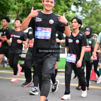 Runner Photo 4161706