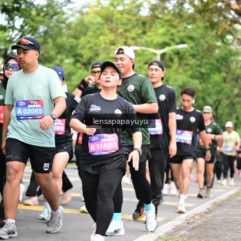 Runner Photo 4161708