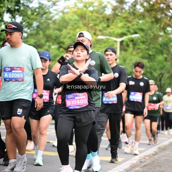 Runner Photo 4161709