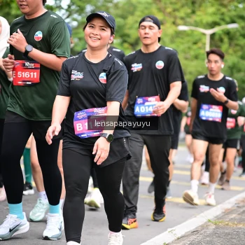 Runner Photo 4161714
