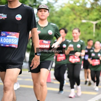 Runner Photo 4161721