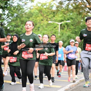 Runner Photo 4161727