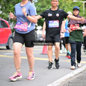 Runner Photo 4161732