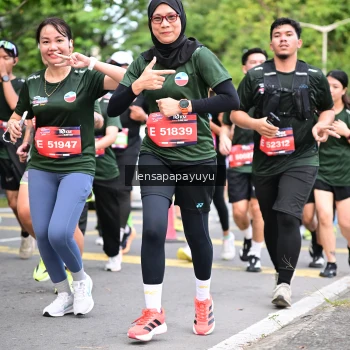 Runner Photo 4161751