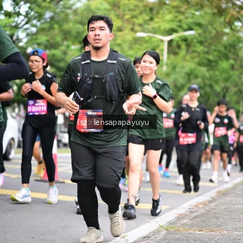 Runner Photo 4161753