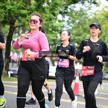 Runner Photo 4161762
