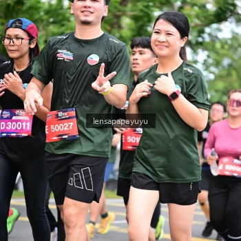 Runner Photo 4161766