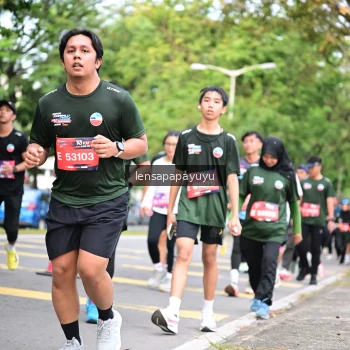 Runner Photo 4161774