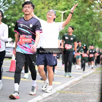 Runner Photo 4161778