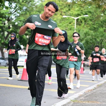 Runner Photo 4161785