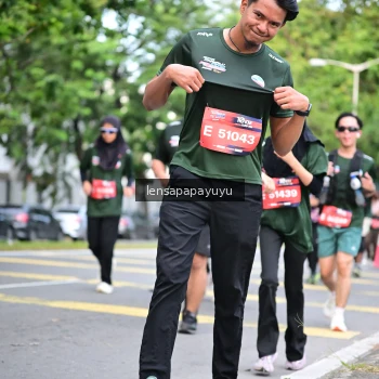 Runner Photo 4161787