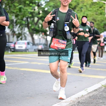 Runner Photo 4161791