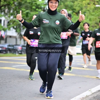 Runner Photo 4161798