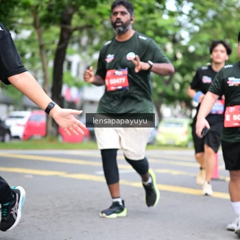 Runner Photo 4161804