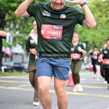 Runner Photo 4161808