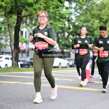 Runner Photo 4161810