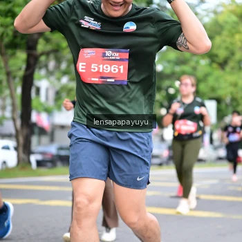 Runner Photo 4161811