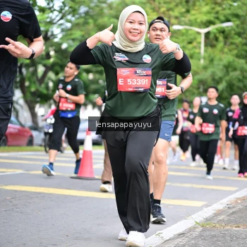 Runner Photo 4161812