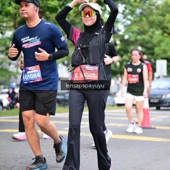 Runner Photo 4161824