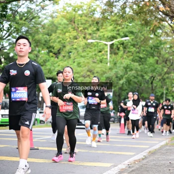 Runner Photo 4161829
