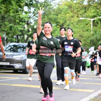 Runner Photo 4161835