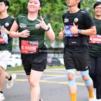 Runner Photo 4161842