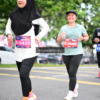 Runner Photo 4161849
