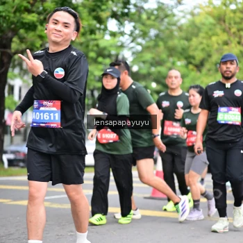 Runner Photo 4161854