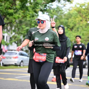 Runner Photo 4161890