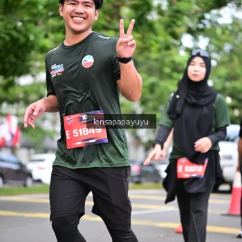Runner Photo 4161895