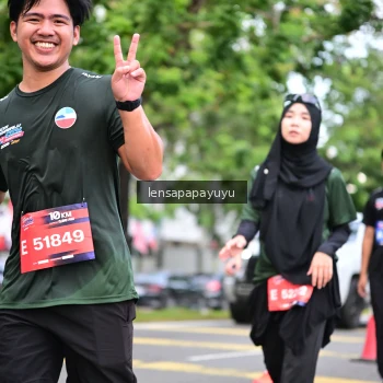 Runner Photo 4161898