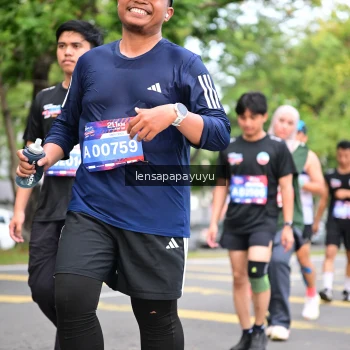 Runner Photo 4161899