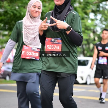 Runner Photo 4161907