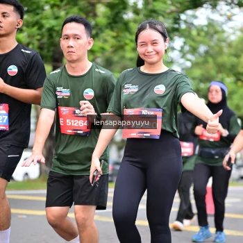 Runner Photo 4161910
