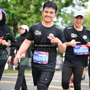 Runner Photo 4161917