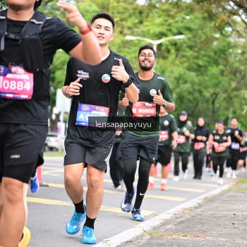 Runner Photo 4161922