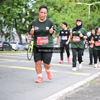 Runner Photo 4161928