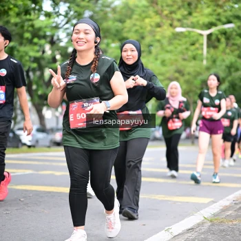 Runner Photo 4161943
