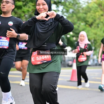 Runner Photo 4161954