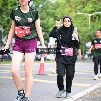 Runner Photo 4161956