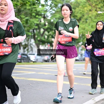 Runner Photo 4161957