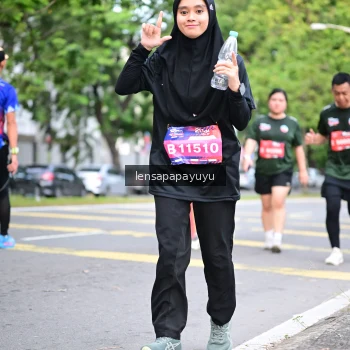 Runner Photo 4161971